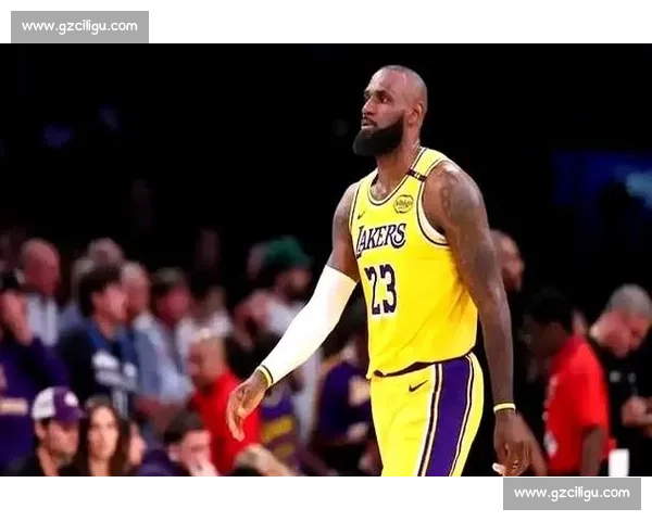 詹姆斯质疑戒指文化遭名嘴炮轰:立场矛盾引争议 詹姆斯质疑戒指文化遭名嘴炮轰:立场矛盾引争议