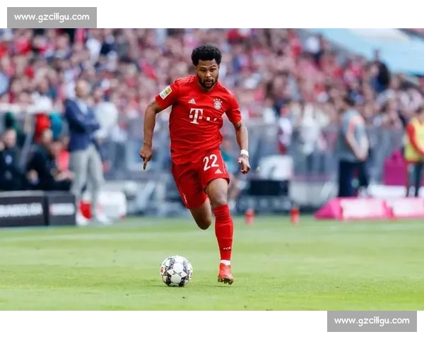 拜仁 5000 万强攻斯图加特神锋！俱乐部震怒开启转会拉锯战